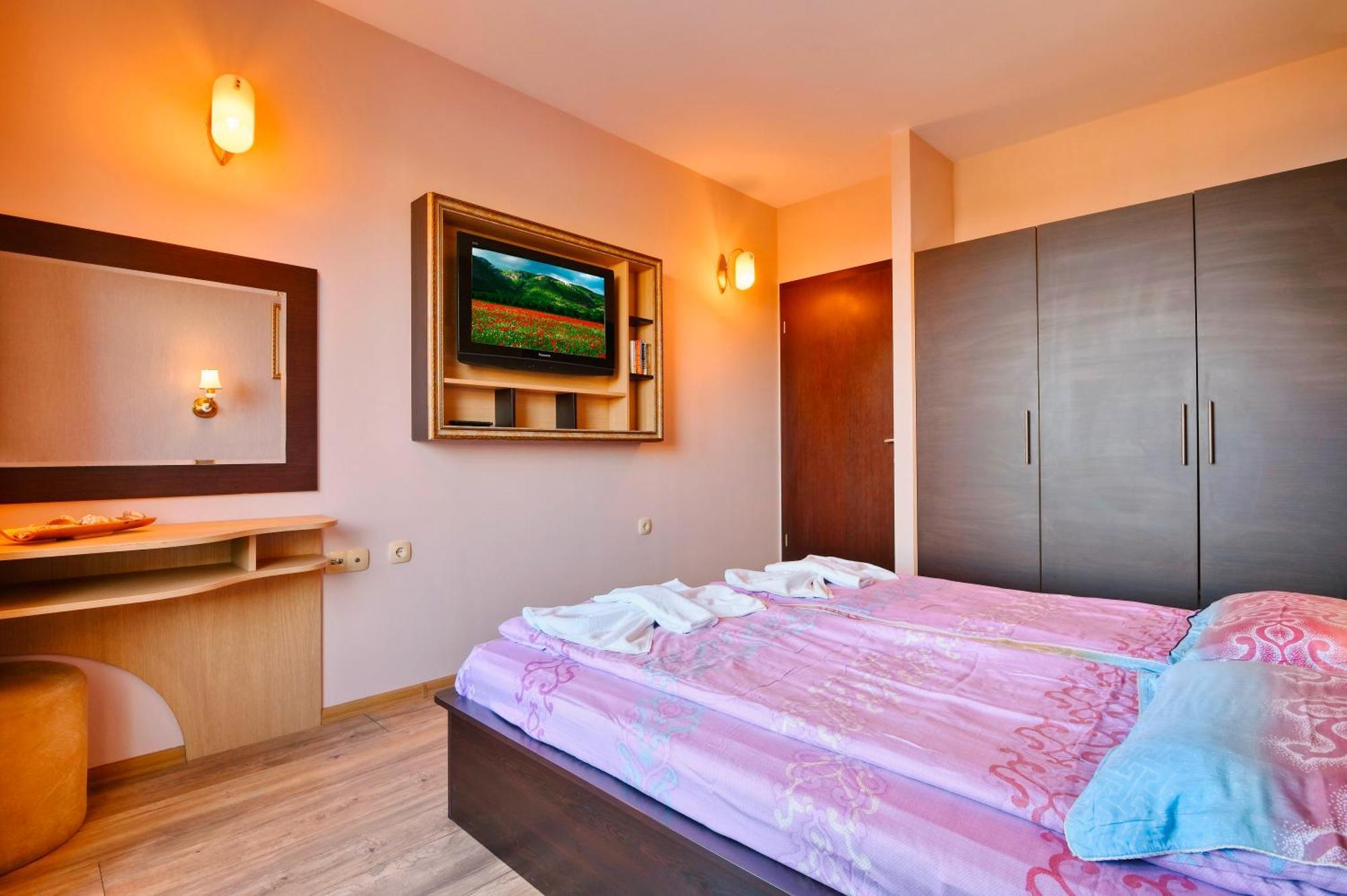 Luxury Apartment Zlatna Kotva غولدن ساندز المظهر الخارجي الصورة